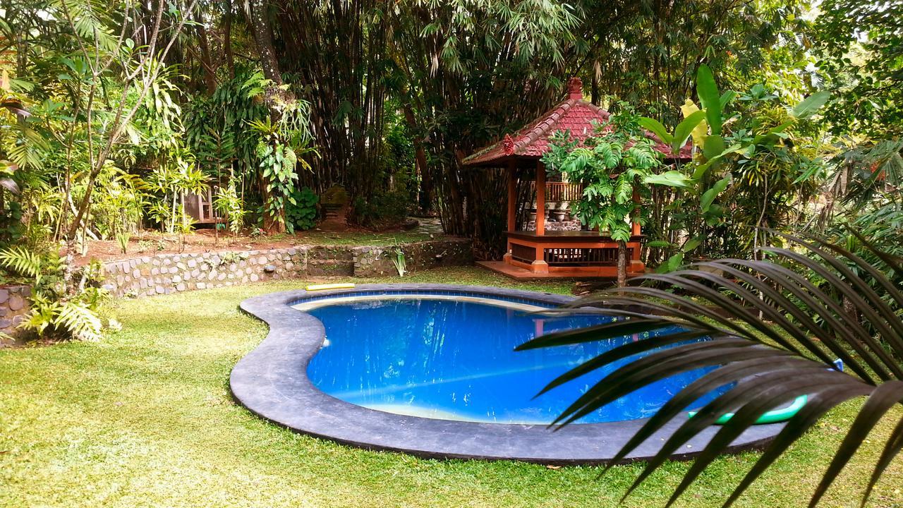 Pondok Manis Singaraja エクステリア 写真